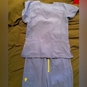Wink L scrub top and XL scrub pant